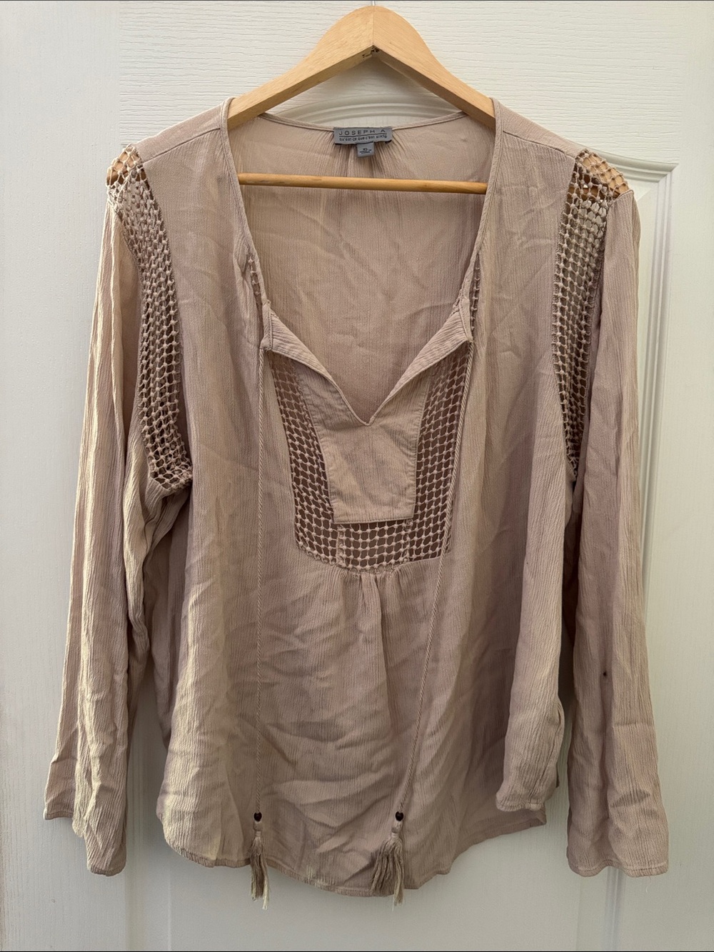 Joseph A Boho Neutral Taupe Crochet-Trim Long Sleeve Tunic